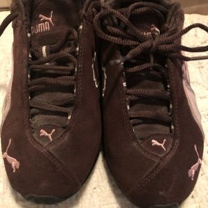 Chocolate brown Puma size 8
